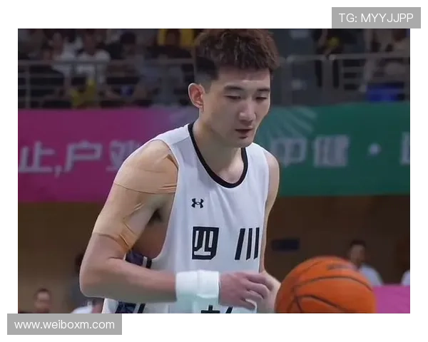 广厦大胜四川迎来15连败 孙铭徽14分